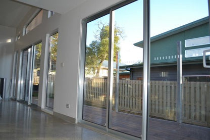 SLIDING STACKER DOORS