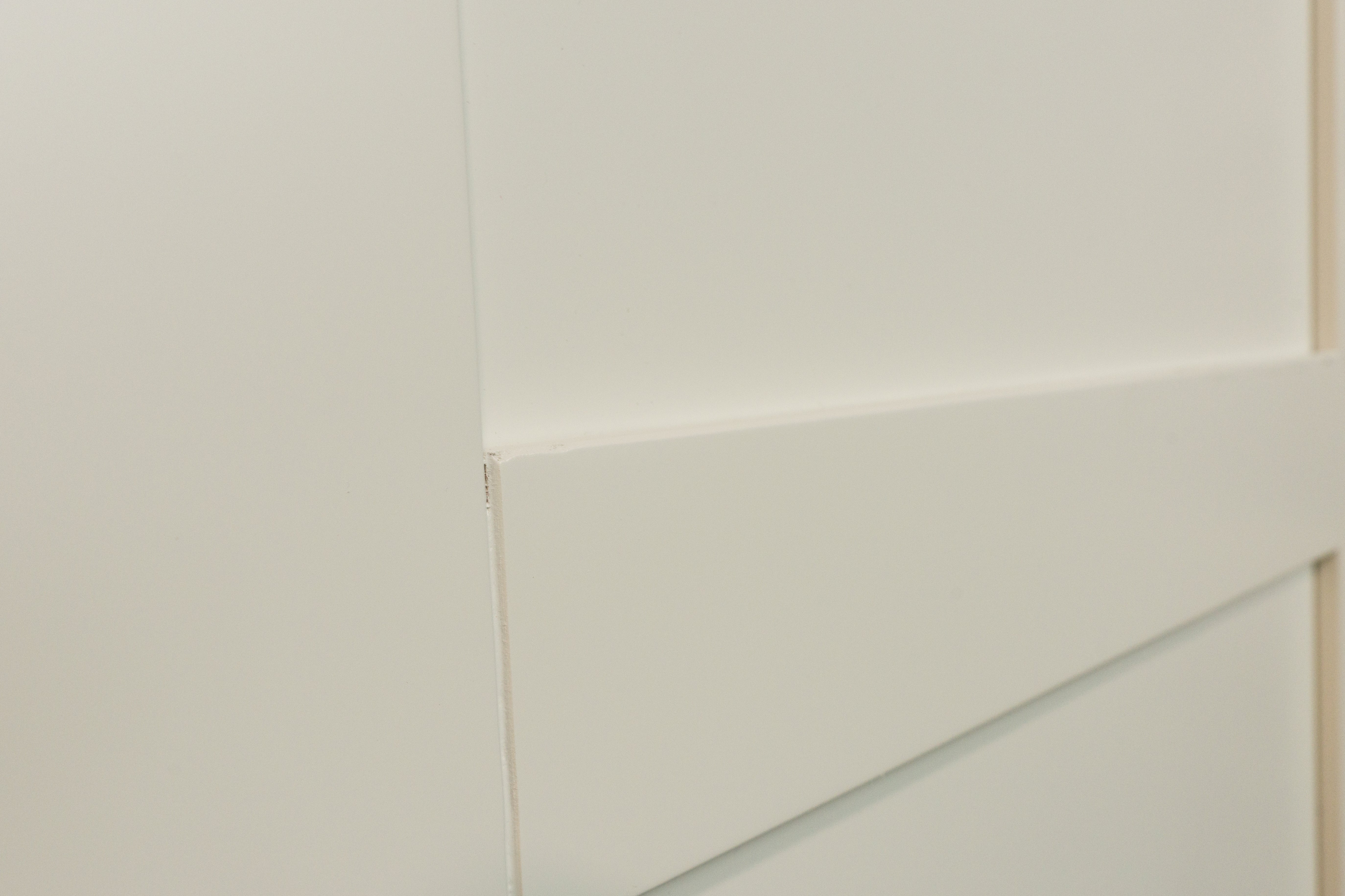 close up of Hampton 4 Panel - Shield Doors & Windows